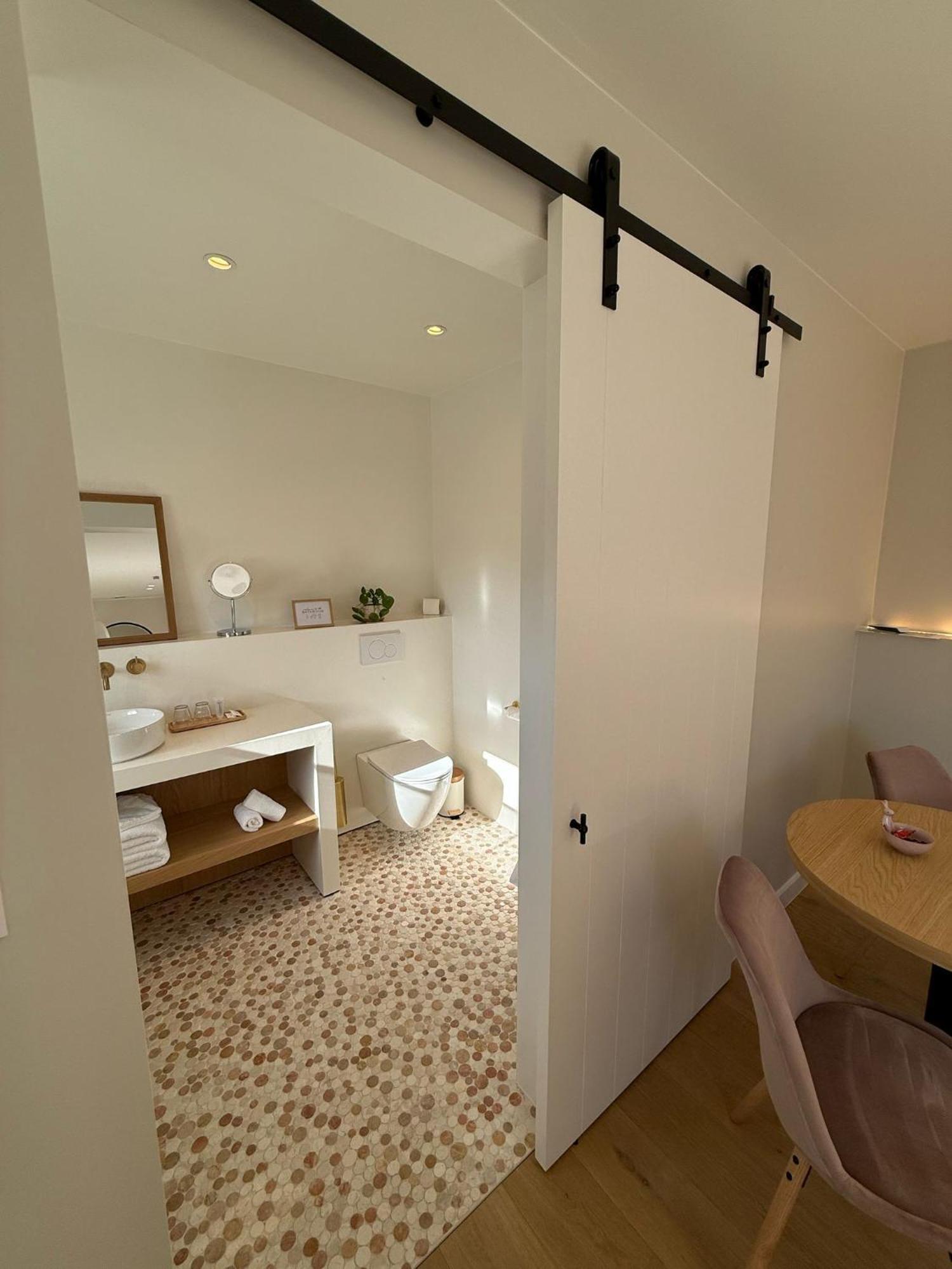 예페르 Huyze Vinteling B&B 외부 사진
